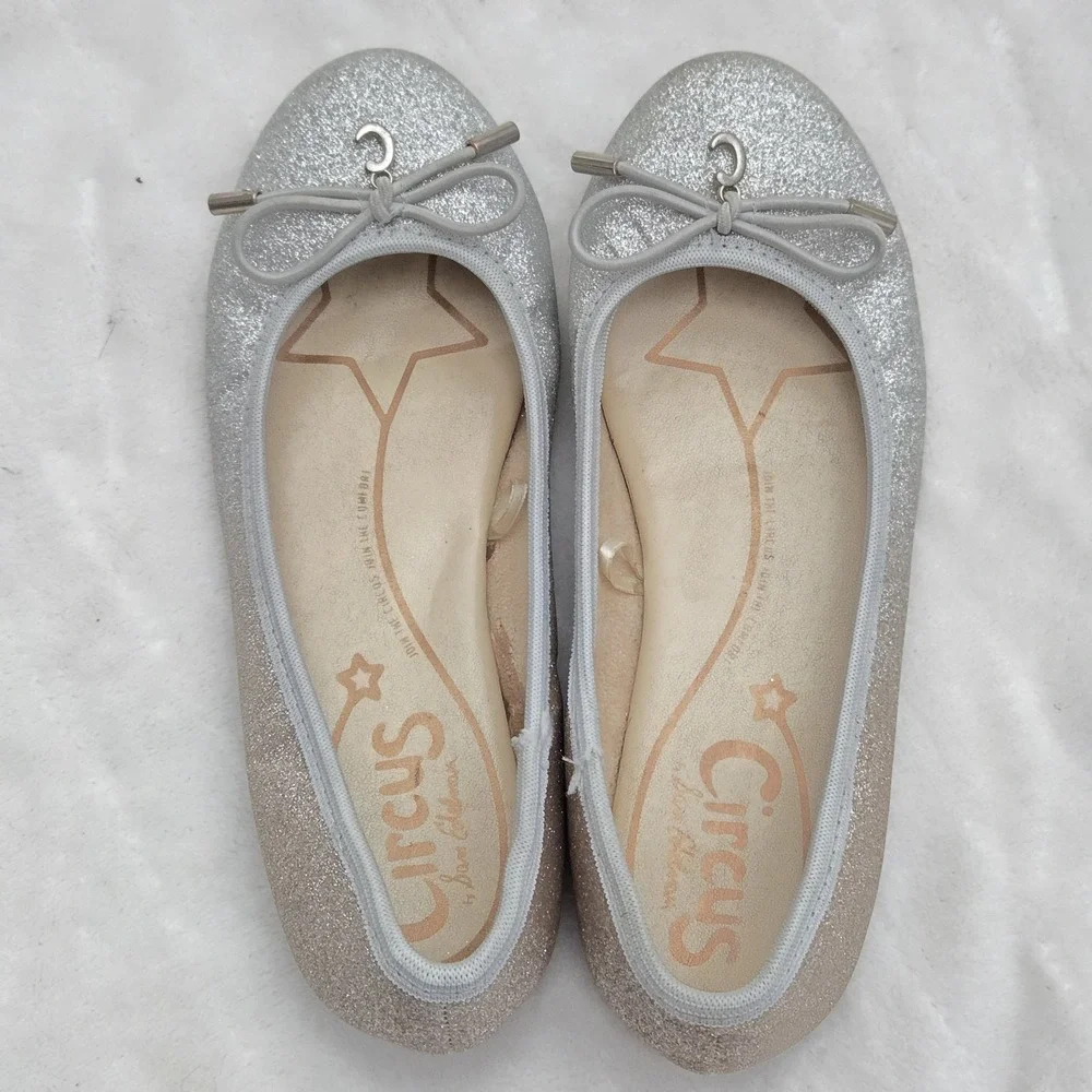 Circus by Sam Edelman Girl Ballerina Flats Silver Gold‎ Glitter Bow Sz 2